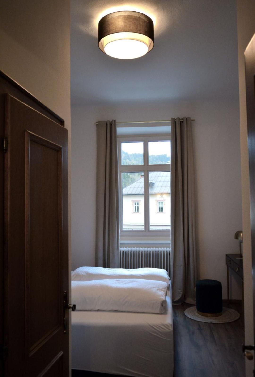 Cafe Zentral, Zimmer Mit Fruehstueck Kotschach-Mauthen 외부 사진